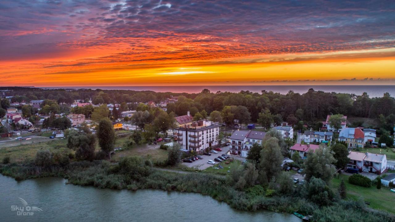Hotel Emocja Spa Миелно Екстериор снимка