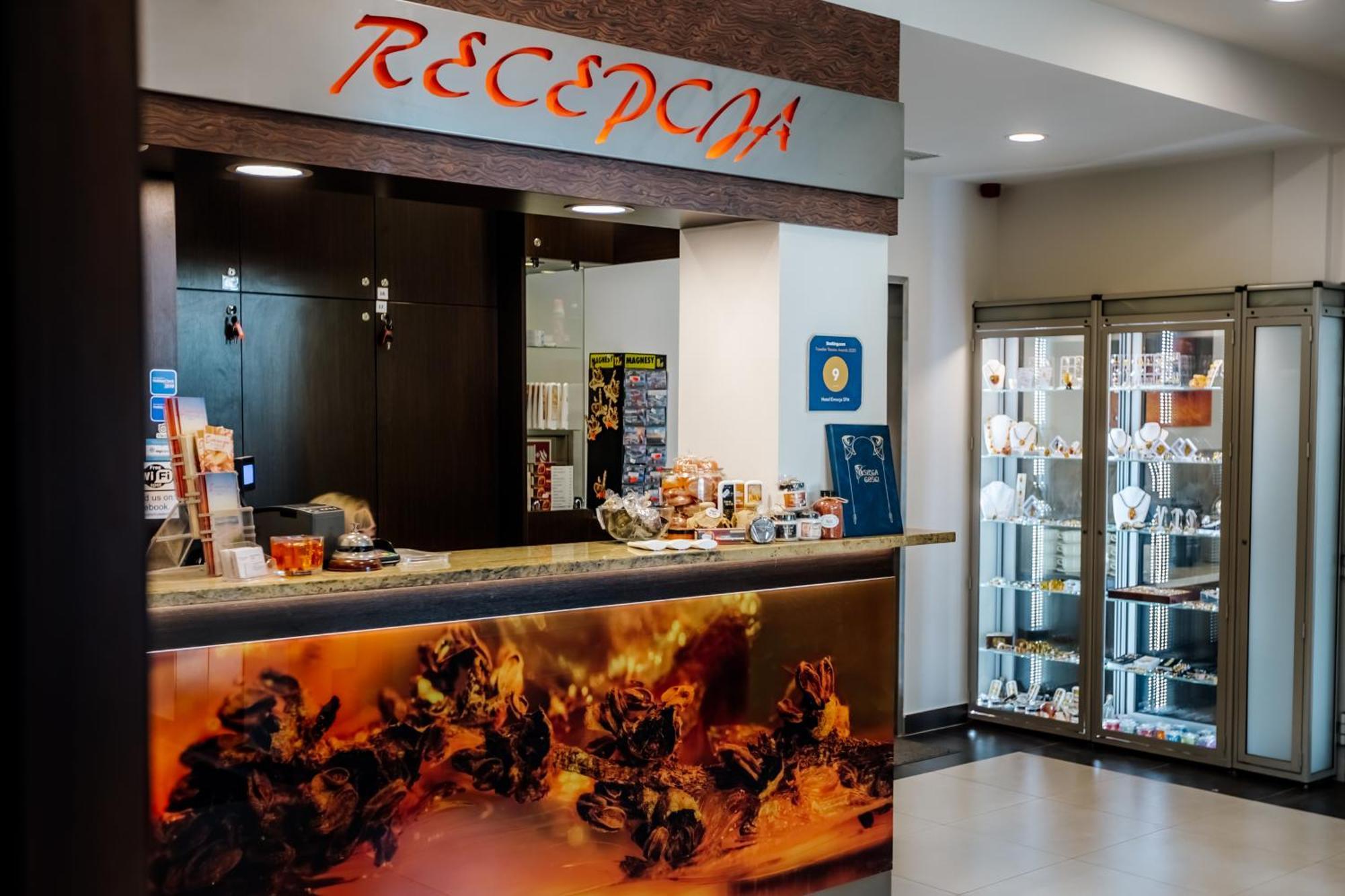 Hotel Emocja Spa Миелно Екстериор снимка