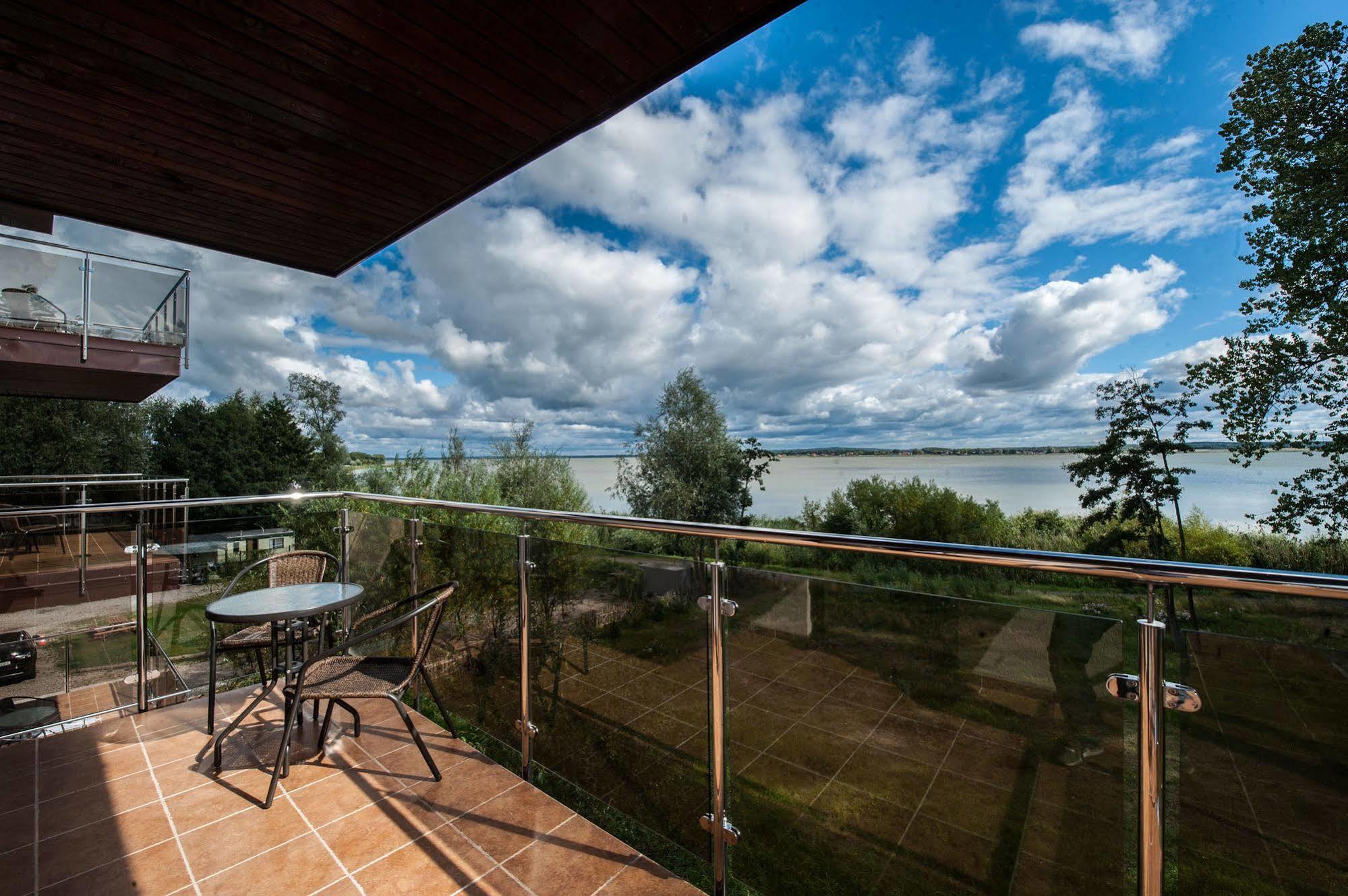 Hotel Emocja Spa Миелно Екстериор снимка